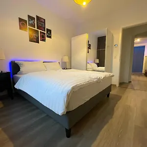 Jaybnb - Ps5 55 Zoll 4k Tv Gaming Appartement Dortmund