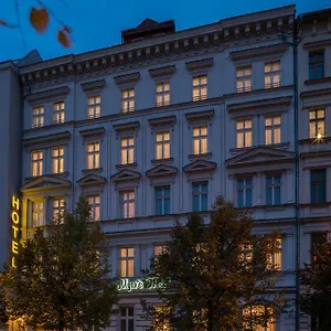 Myer's Berlin